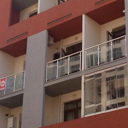 Studio Apartment In Batumi Luaran gambar