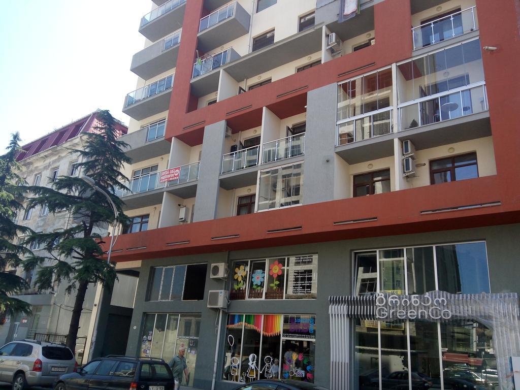 Studio Apartment In Batumi Luaran gambar